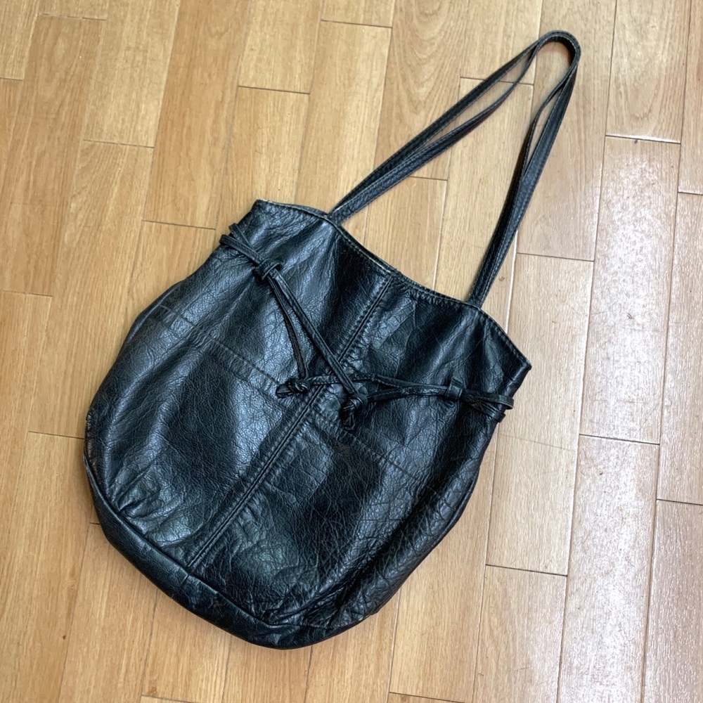 VINTAGE LATINAS Italian Leather Purse